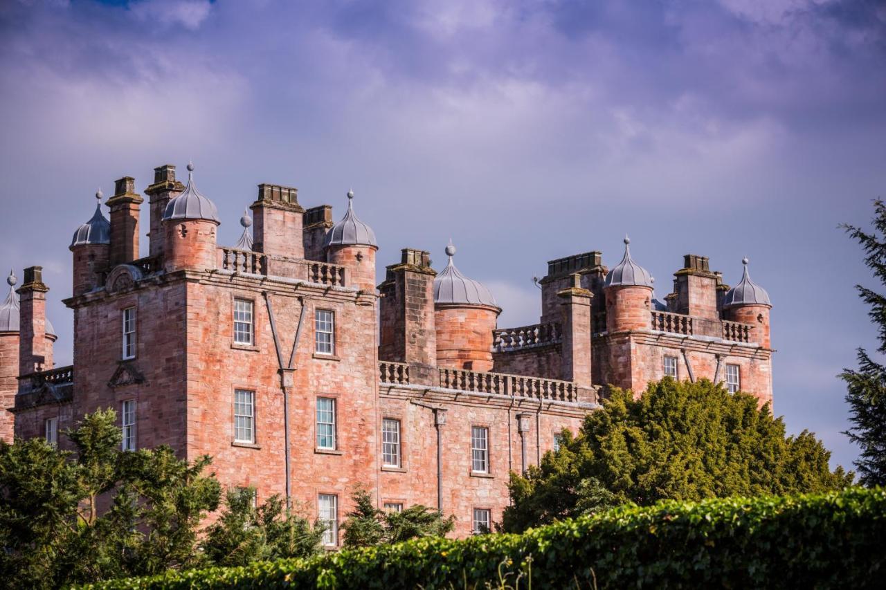 Stableyard Studio: Drumlanrig Castle Thornhill  Exterior photo