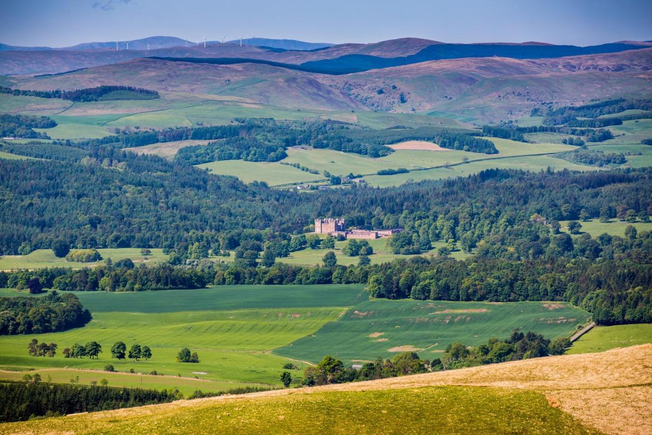 Stableyard Studio: Drumlanrig Castle Thornhill  Exterior photo